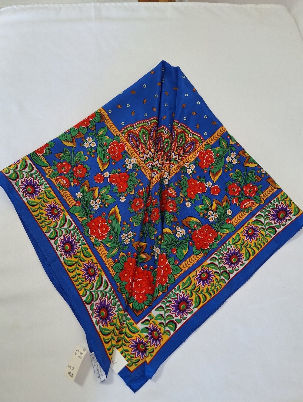 NWT Echo Blue Floral Border Silk-Feel Scarf